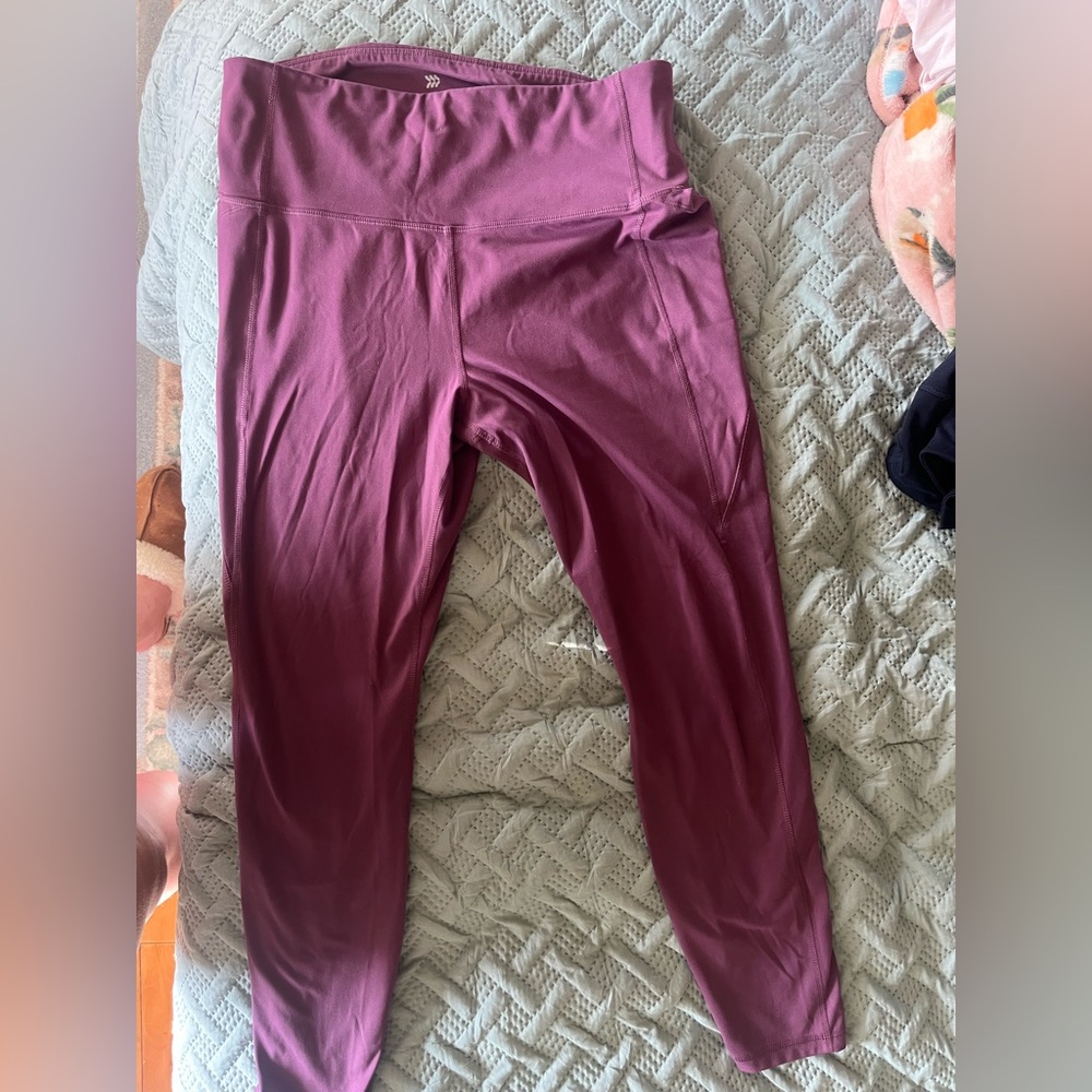 All in Motion Women Purple Leggings